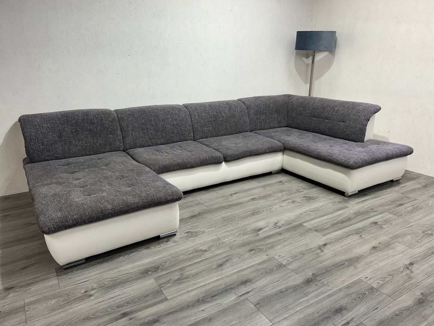 Grijs/Witte Stoffen/Lederen U bank ~ Vaste Kussens