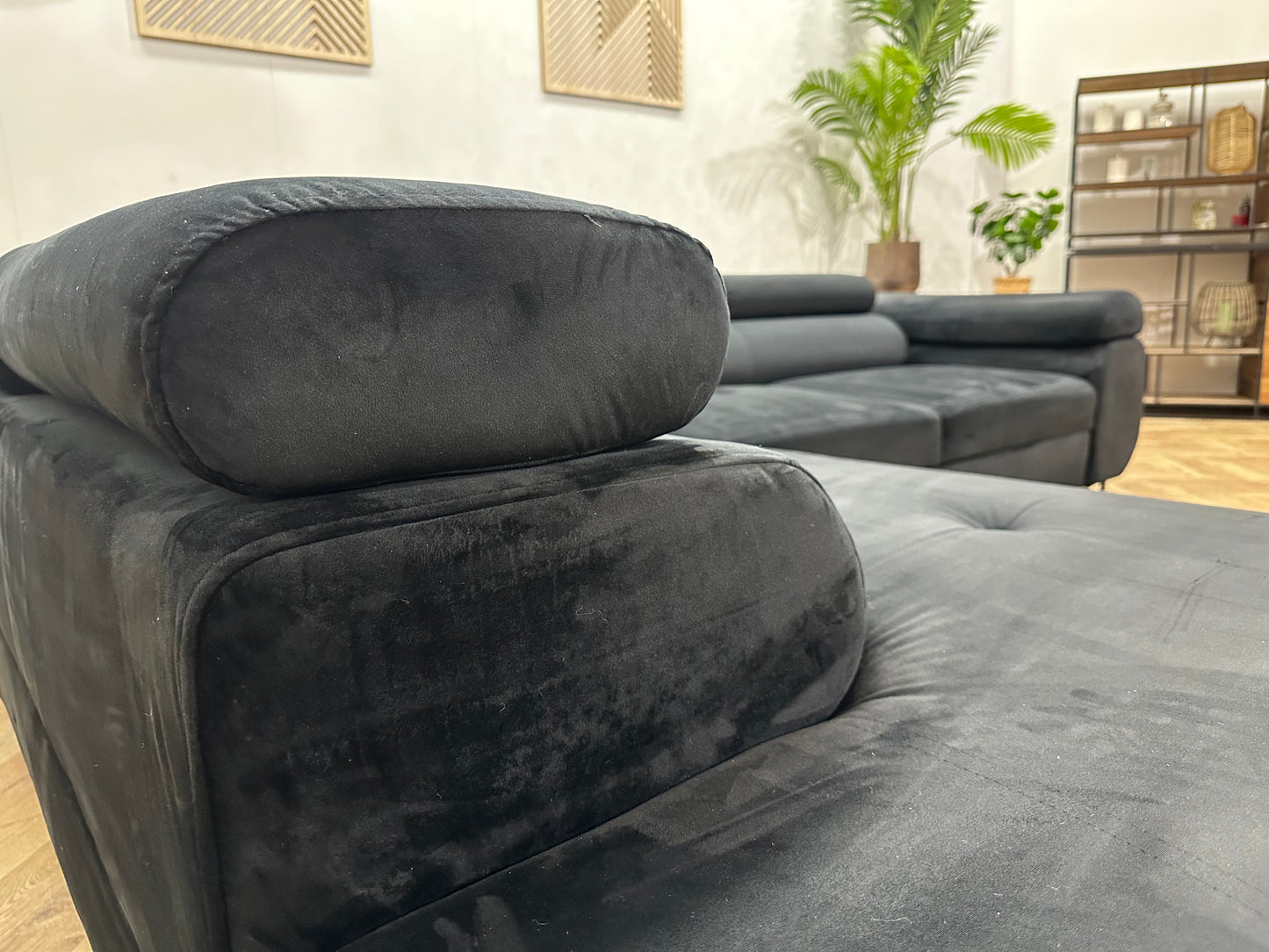 Zwarte Velvet Hoekbank ~ Slaapfunctie ~ Verstelbare Hoofdsteunen
