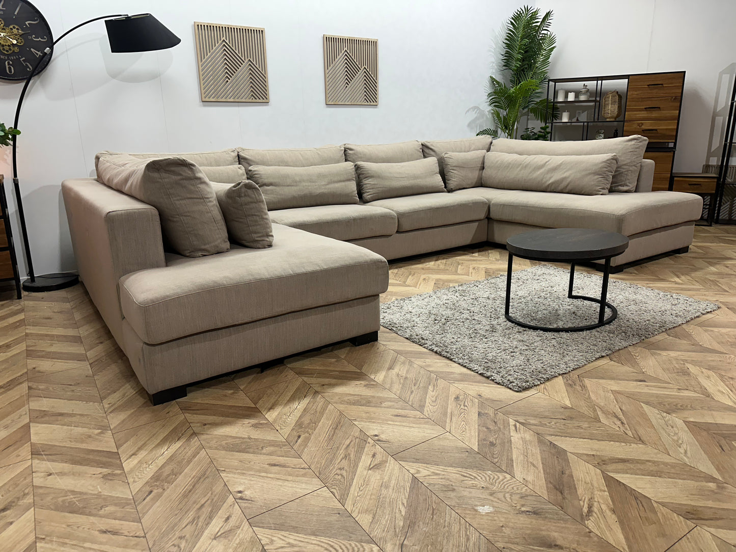 Ruime Beige U Bank ~ Losse Kussens Met Afneembare Hoezen