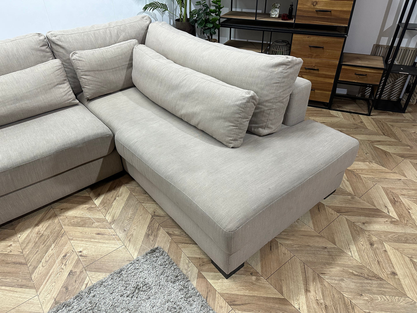 Ruime Beige U Bank ~ Losse Kussens Met Afneembare Hoezen