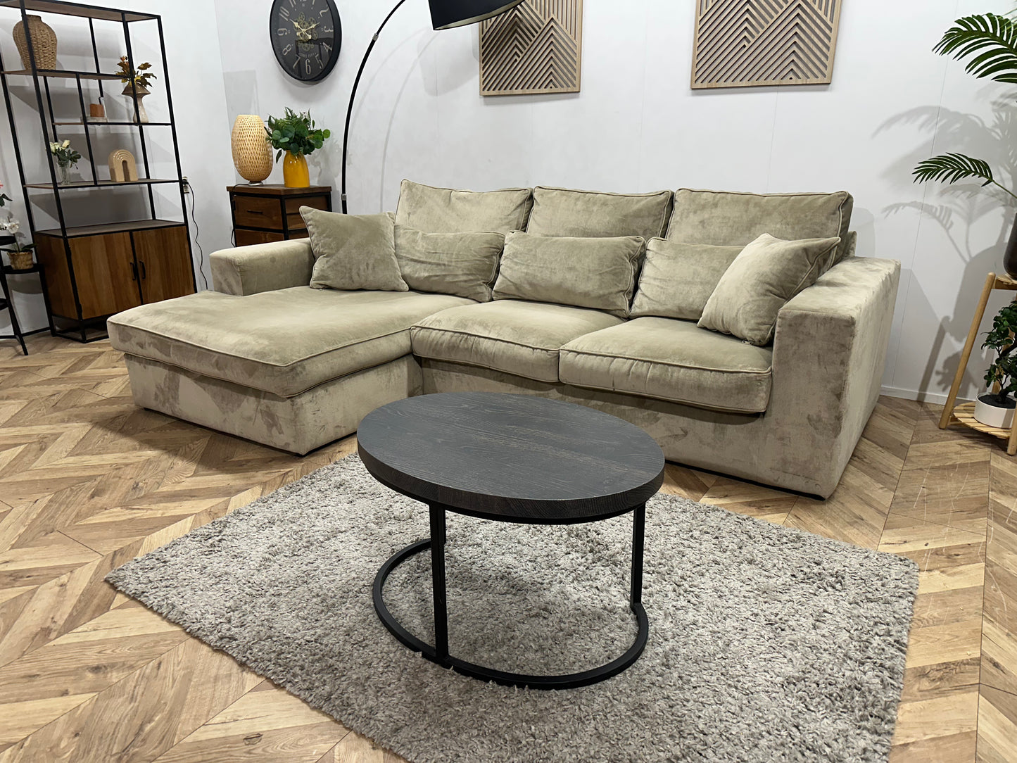 Beige Velvet Hoekbank ~ Losse Kussens Met Afneembare Hoezen