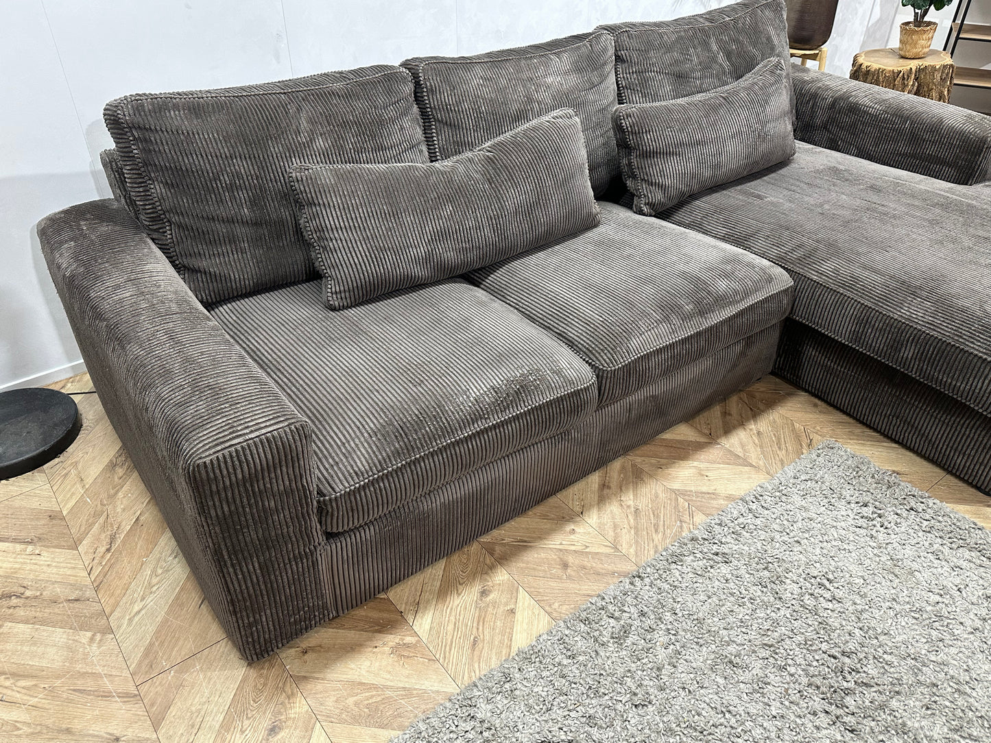 Antraciet Ribstof Hoekbank ~ Losse Kussens Met Afneembare Hoezen