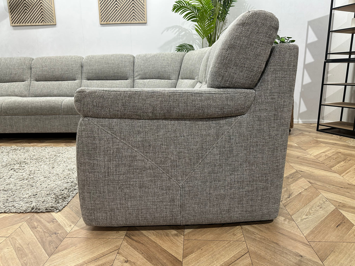 Licht Grijze Hoekbank ~ Vaste Kussens