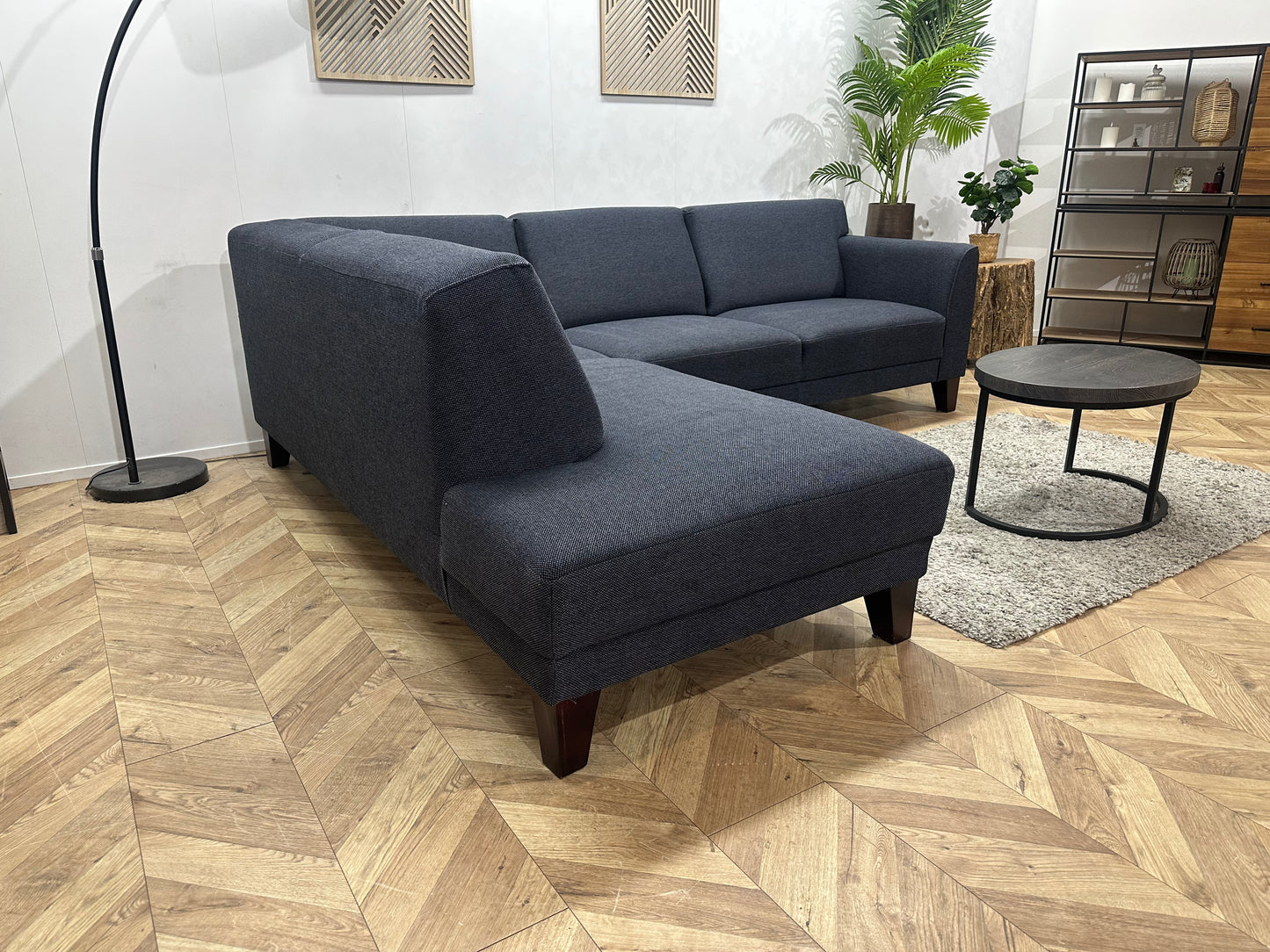 Montèl Donker Blauwe Hoekbank ~ Vaste Kussens