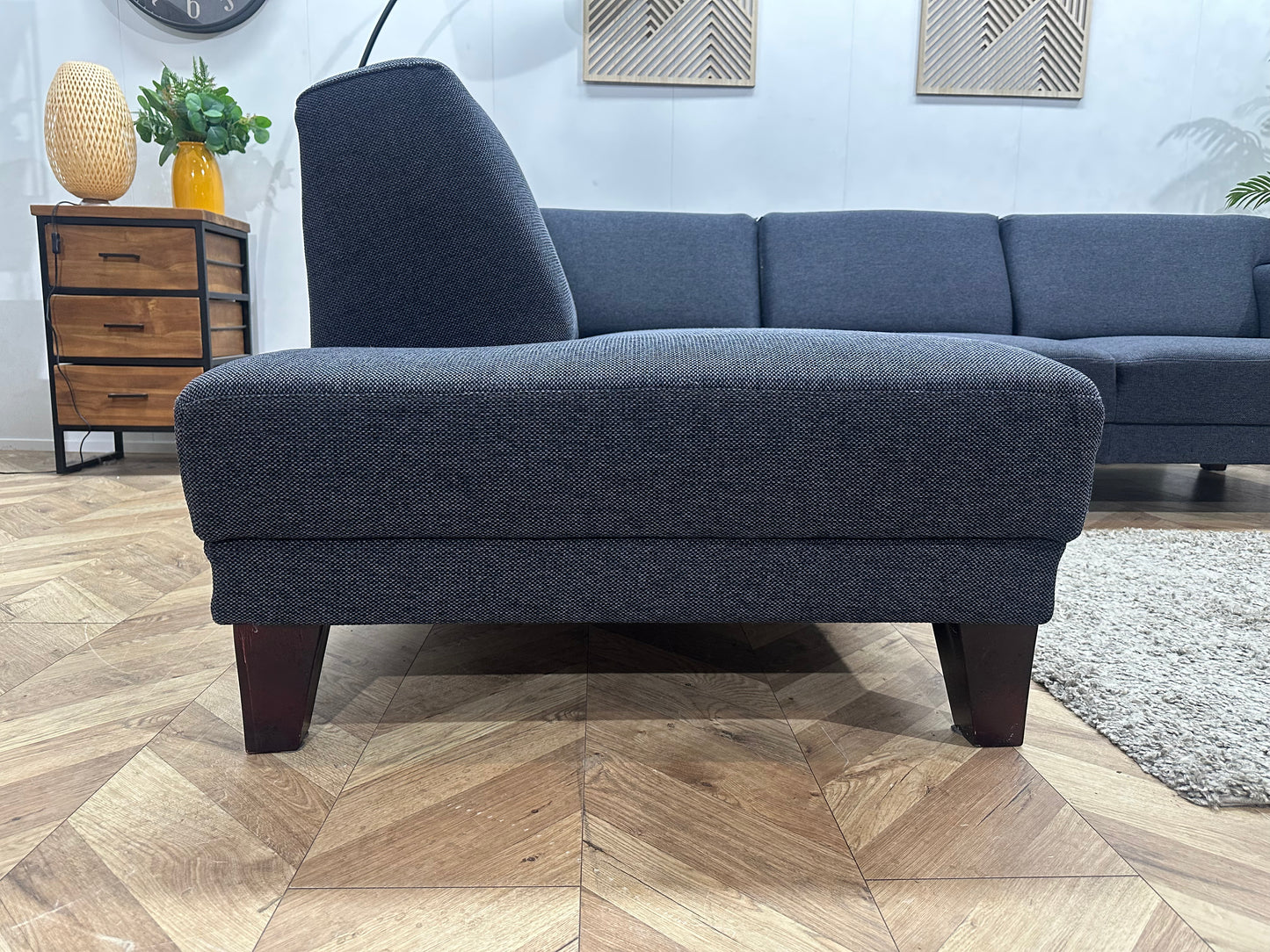 Montèl Donker Blauwe Hoekbank ~ Vaste Kussens