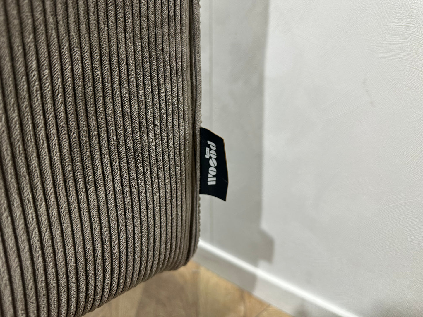 Woood Ribstof Hoekbank ~ Losse Kussens Met Afneembare Hoezen