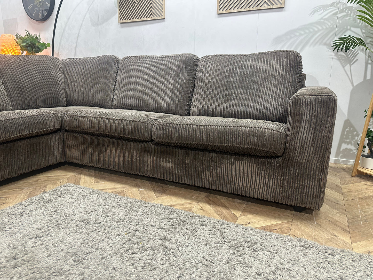 Grijze Ribstof Hoekbank ~ Losse Kussens Met Afneembare Hoezen