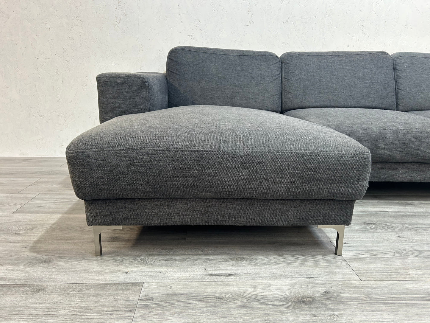 Montél Grijze Design U Bank ~ Losse Rugkussens Met Afneembare Hoezen