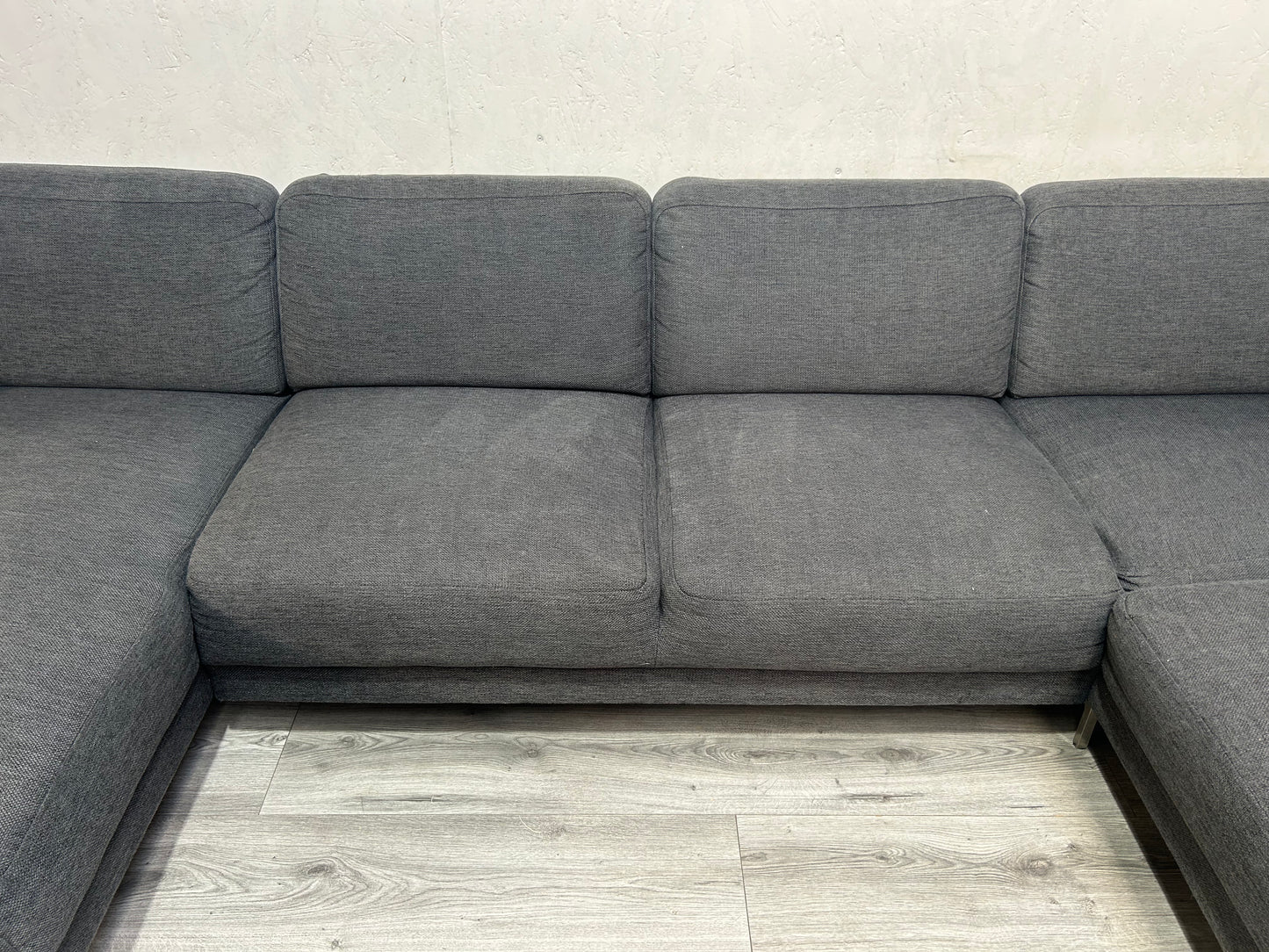 Montél Grijze Design U Bank ~ Losse Rugkussens Met Afneembare Hoezen