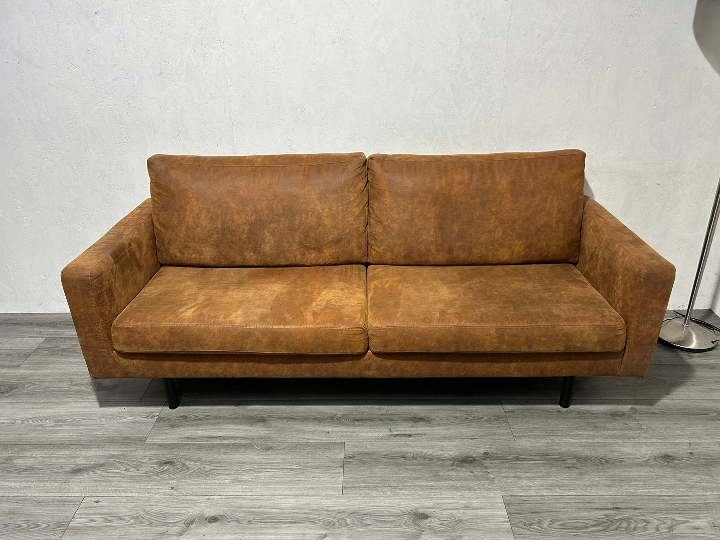 Cognac Bruine Suéde Leren 2-Zits Bank ~ Nieuwstaat