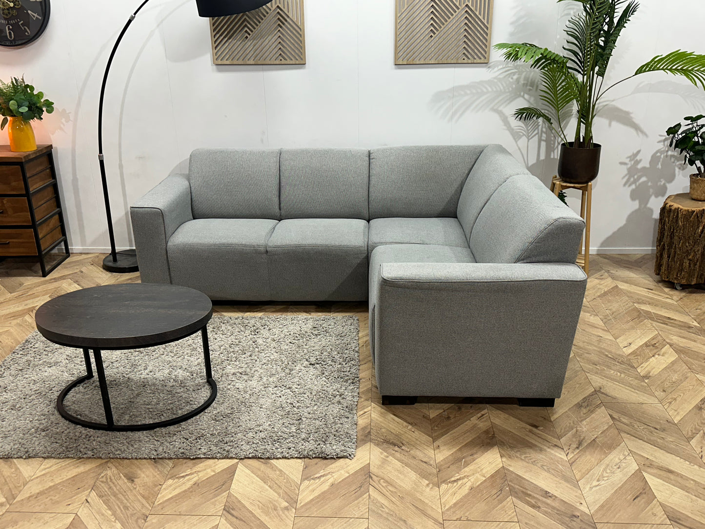 Grijze Hoekbank ~ Vaste Kussens