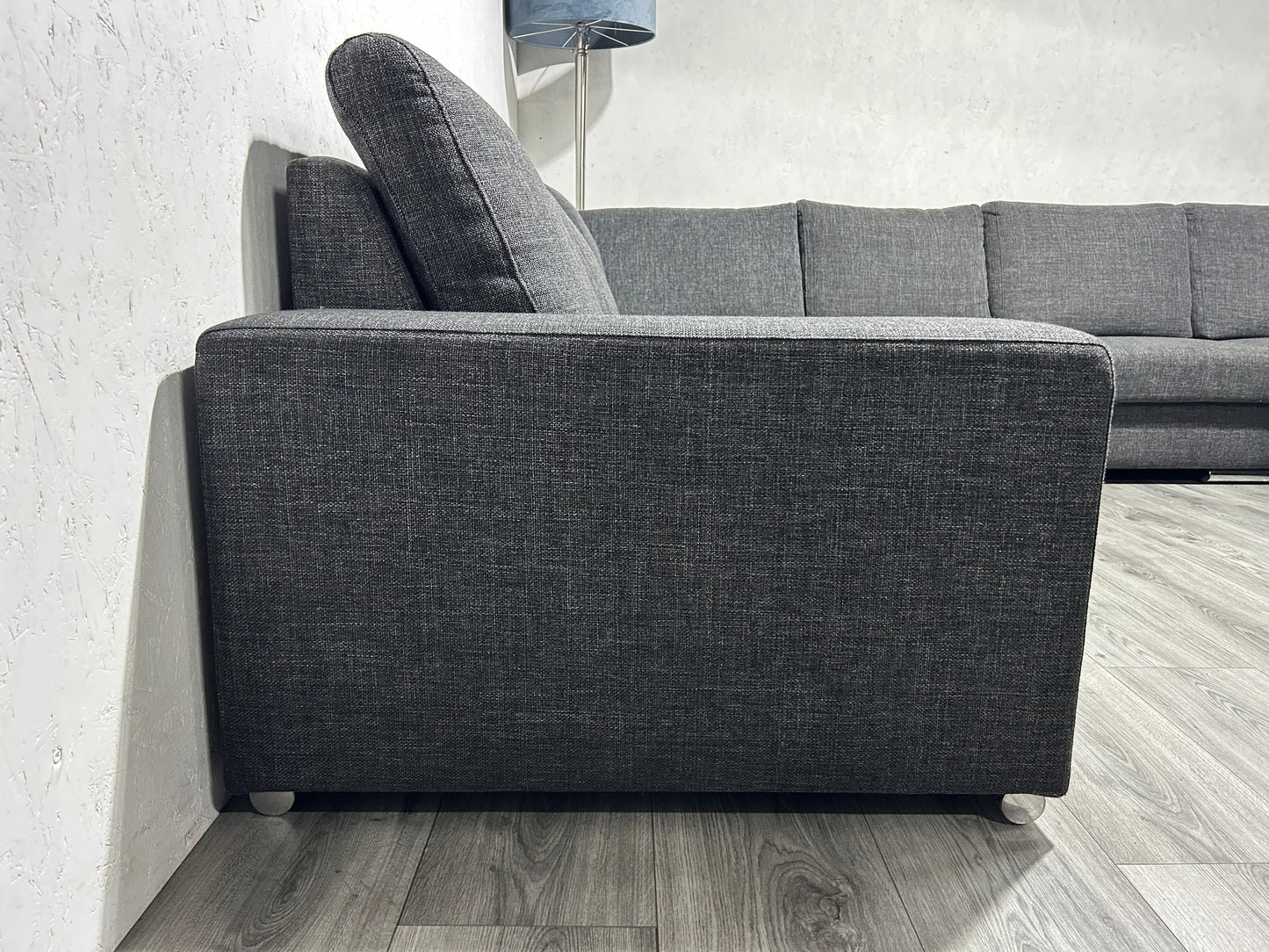 Ruime Grijze U Bank ~ Losse Rugkussens met Afneembare Hoezen