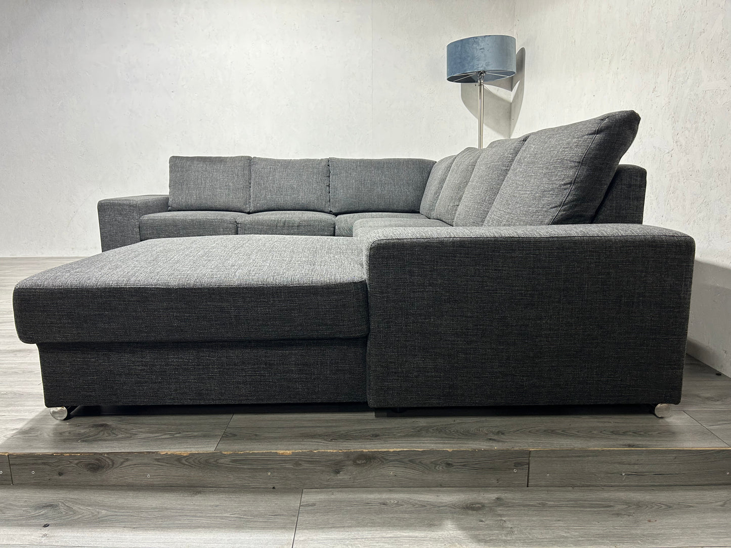 Ruime Grijze U Bank ~ Losse Rugkussens met Afneembare Hoezen