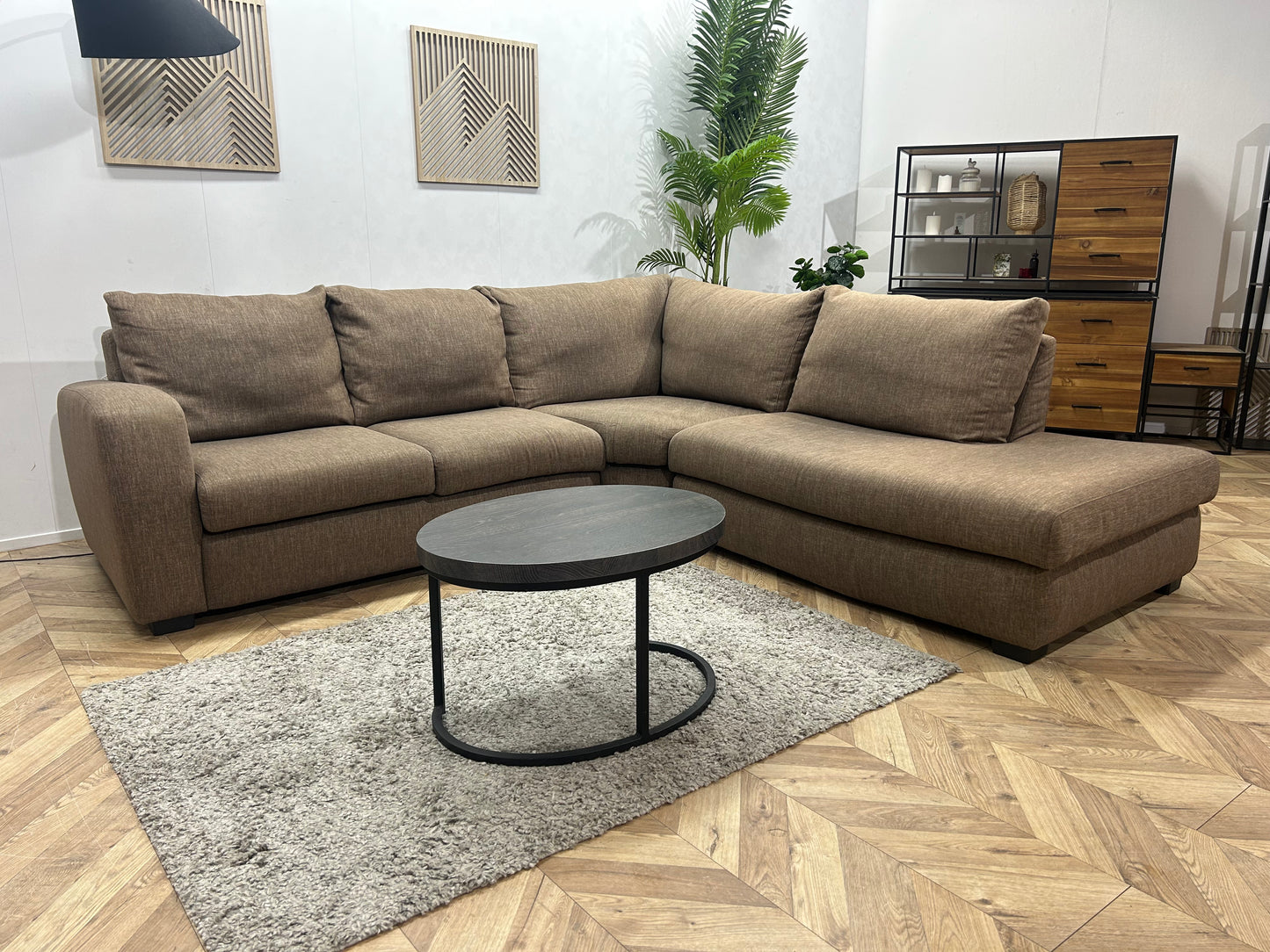 Licht Bruine Hoekbank ~ Losse Rugkussens Met Afneembare Hoezen