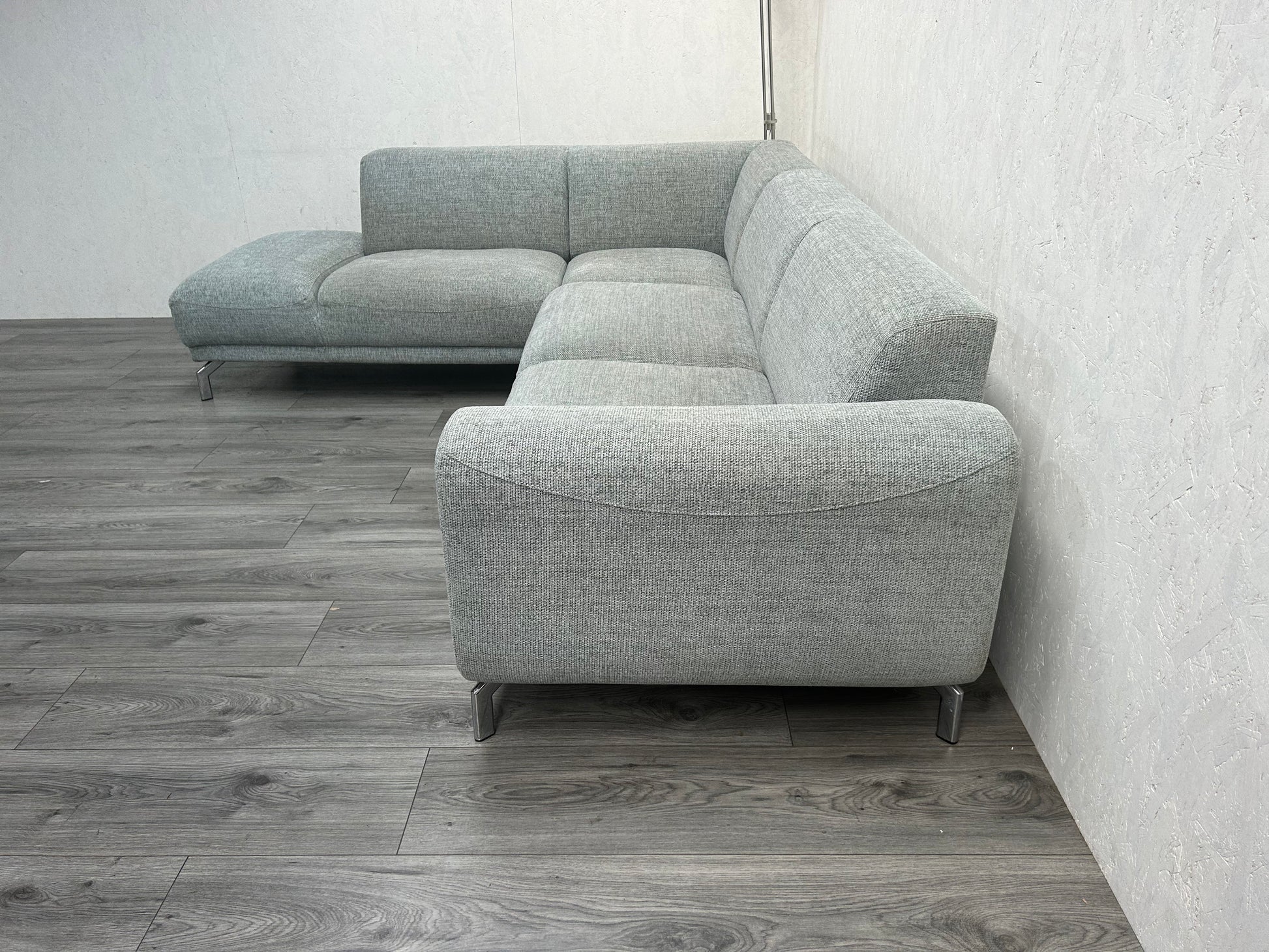 Licht Grijze Hoekbank ~ Vaste Kussens - Banken Bazaar