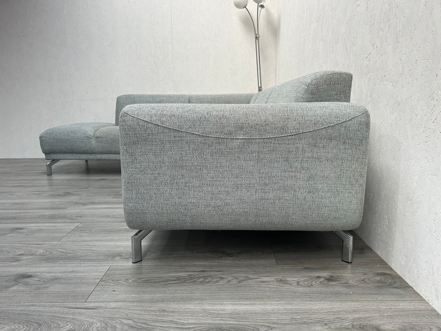 Licht Grijze Hoekbank ~ Vaste Kussens - Banken Bazaar