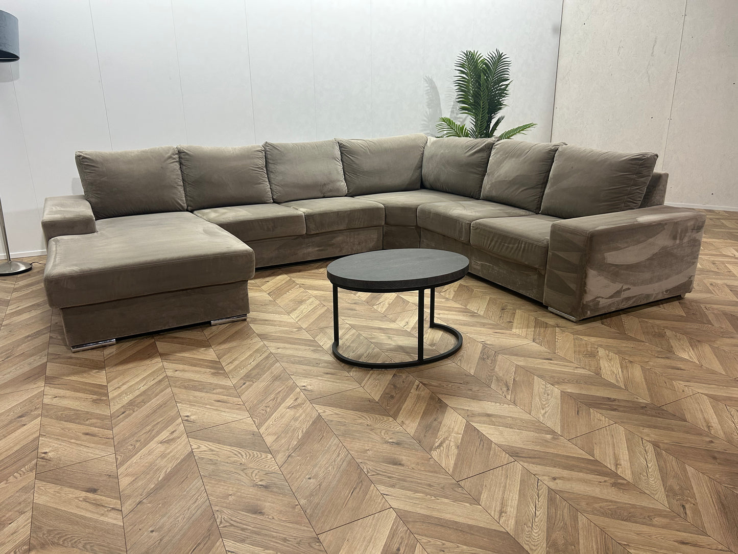 Beige Velvet U Bank ~ Losse Rugkussens Met Afneembare Hoezen