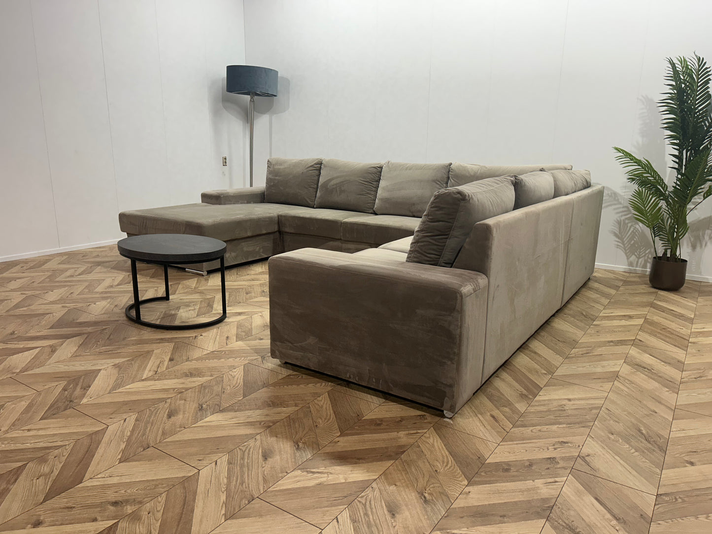 Beige Velvet U Bank ~ Losse Rugkussens Met Afneembare Hoezen