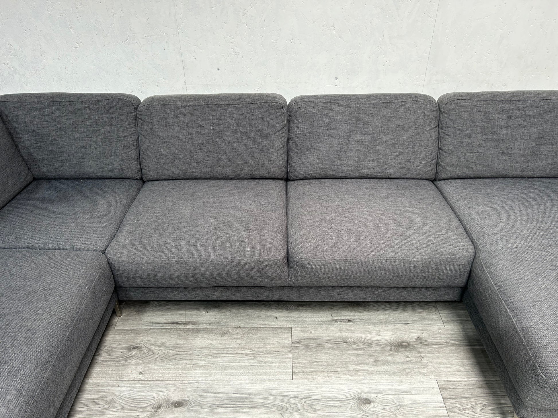 Antraciet U Bank ~ Losse Rugkussens - Banken Bazaar