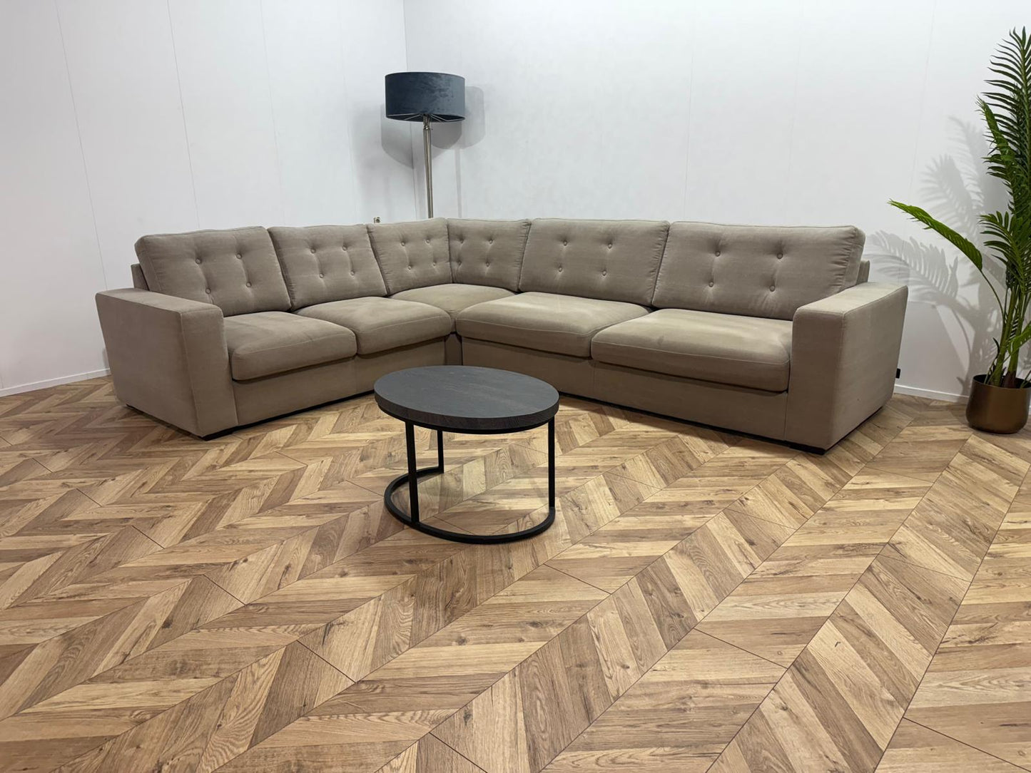 Urban Sofa Licht Grijze Hoekbank ~ Losse Kussens Met Afneembare Hoezen