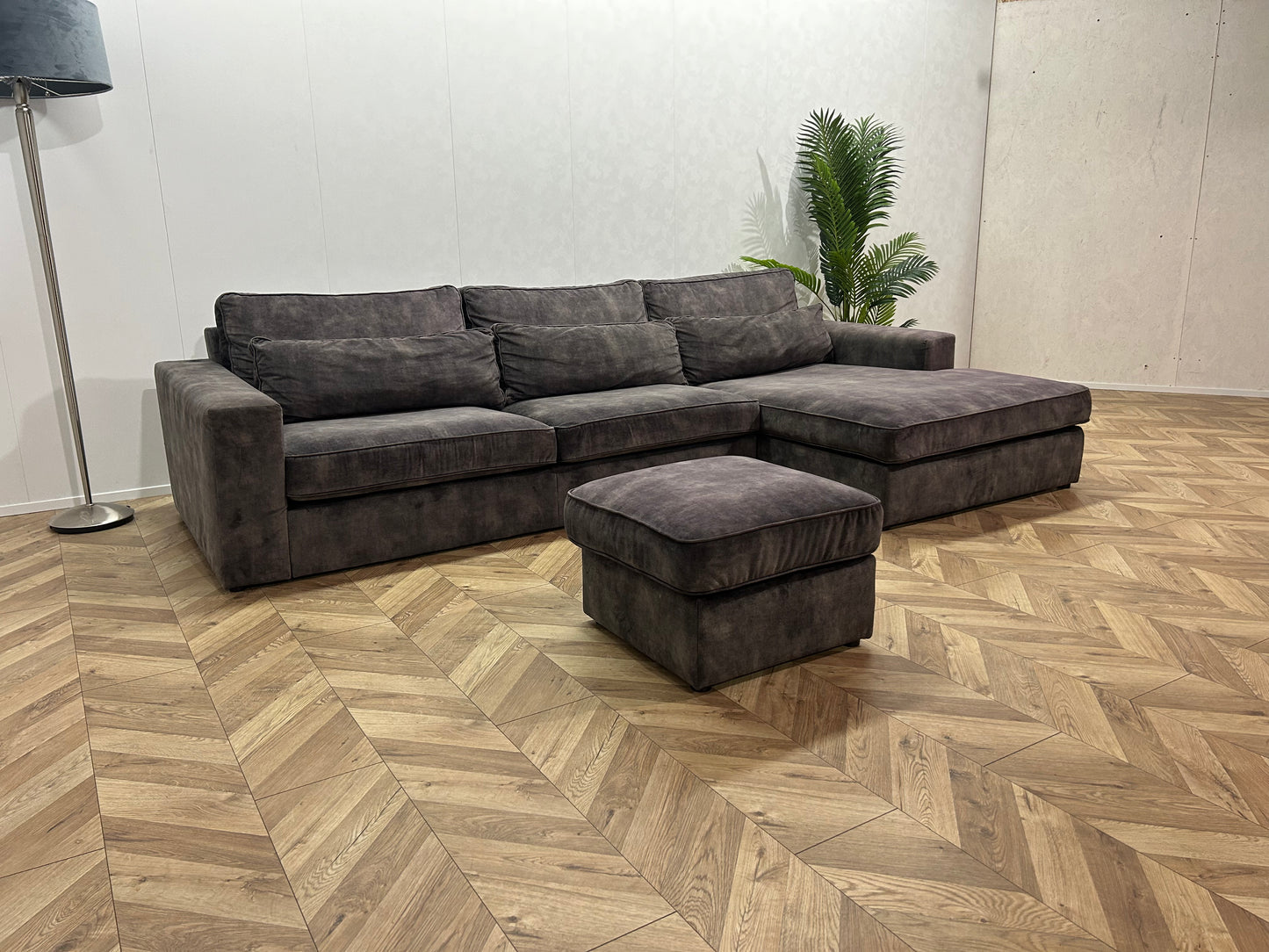 Antraciet Velvet Hoekbank Inc. Hocker ~ Losse Kussens Met Afneembare Hoezen