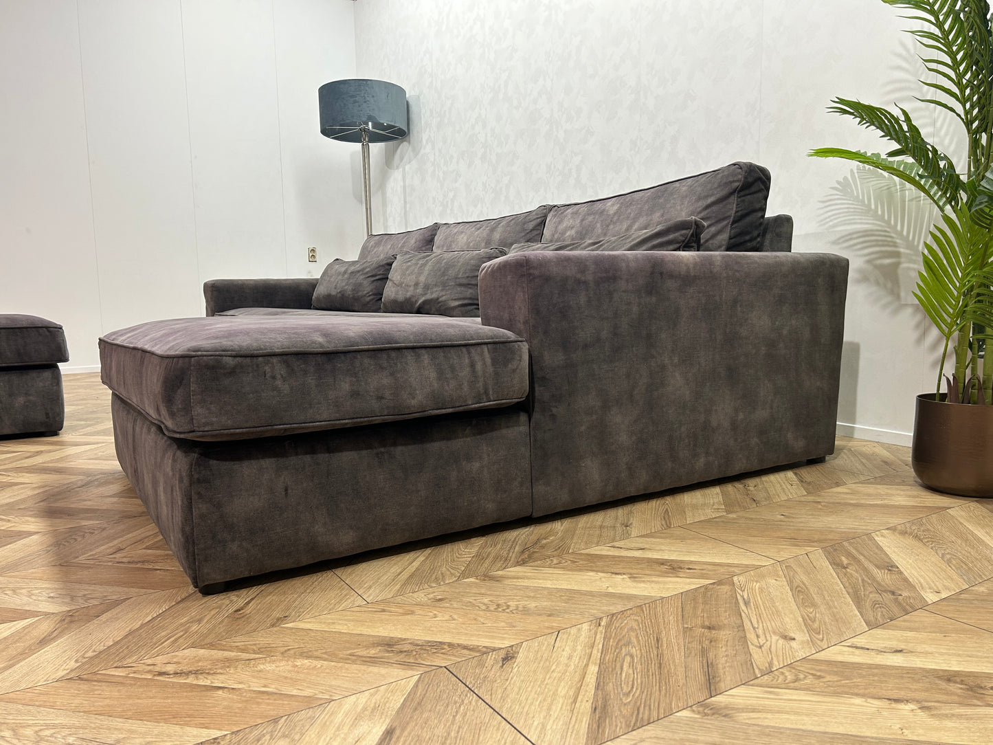 Antraciet Velvet Hoekbank Inc. Hocker ~ Losse Kussens Met Afneembare Hoezen
