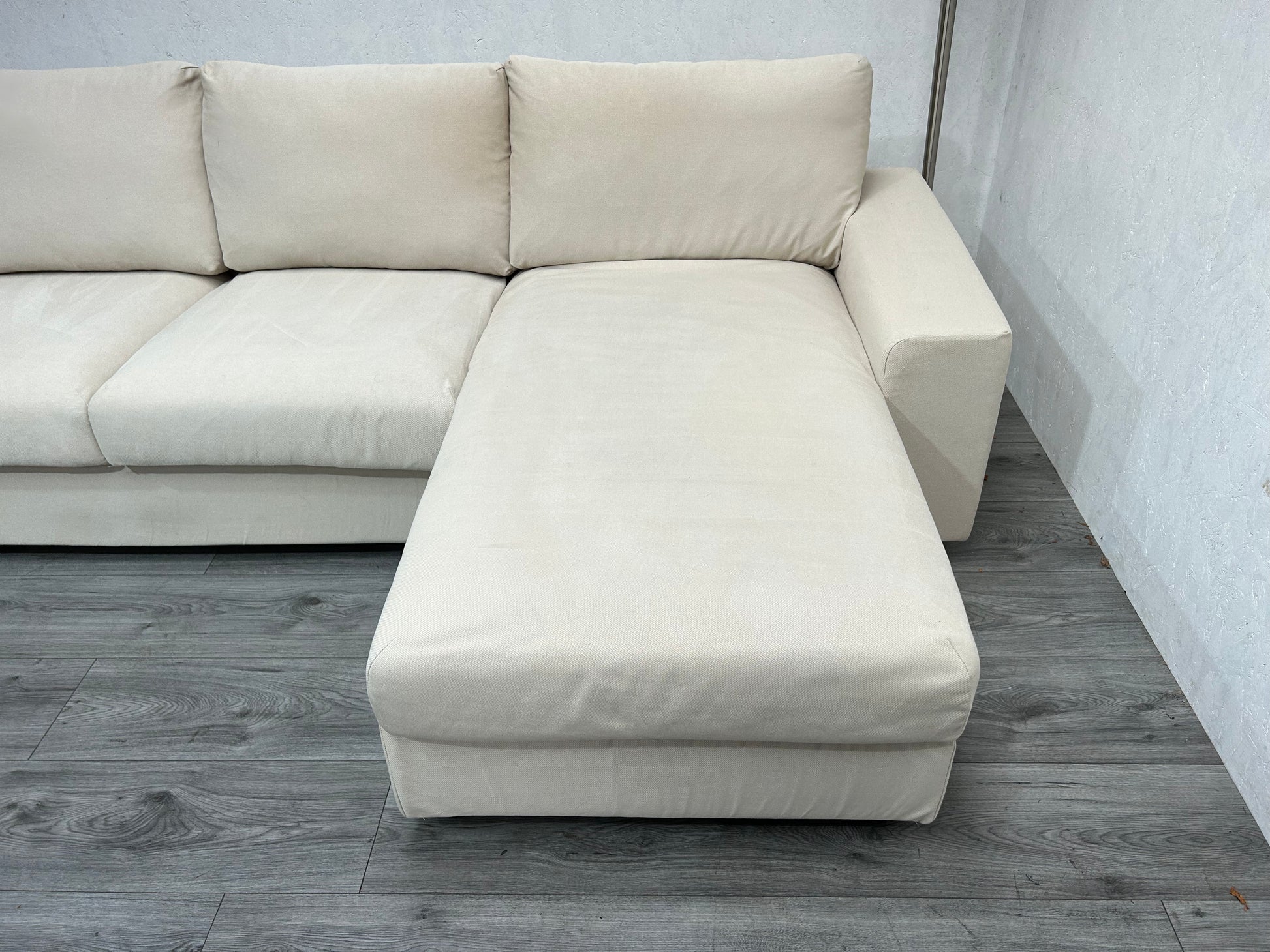 Beige Hoekbank Met Opbergvak ~ Losse Rugkussens - Banken Bazaar