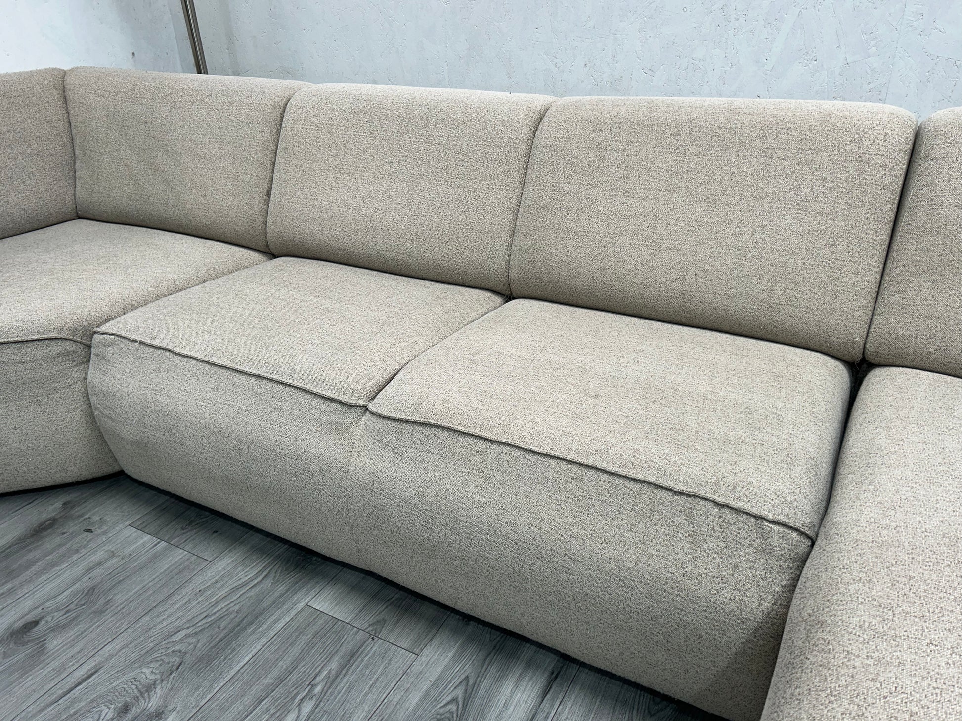 Beige U Bank ~ Vaste Kussens - Banken Bazaar