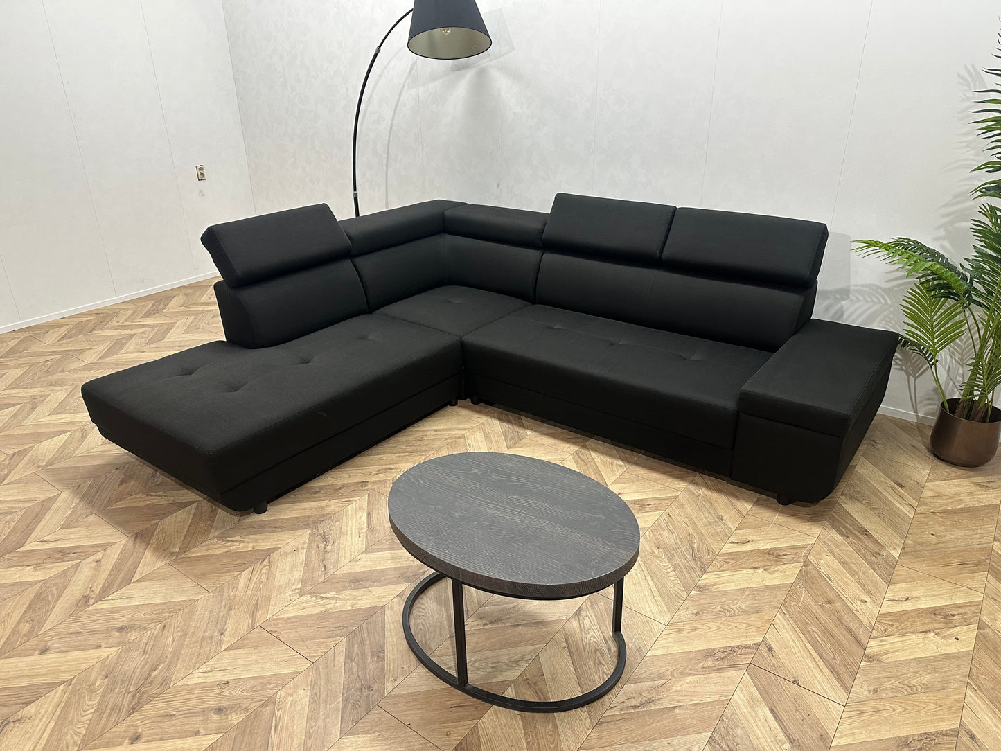 !Showroom Model! Zwarte Hoekbank ~ Verstelbare Hoofdsteunen