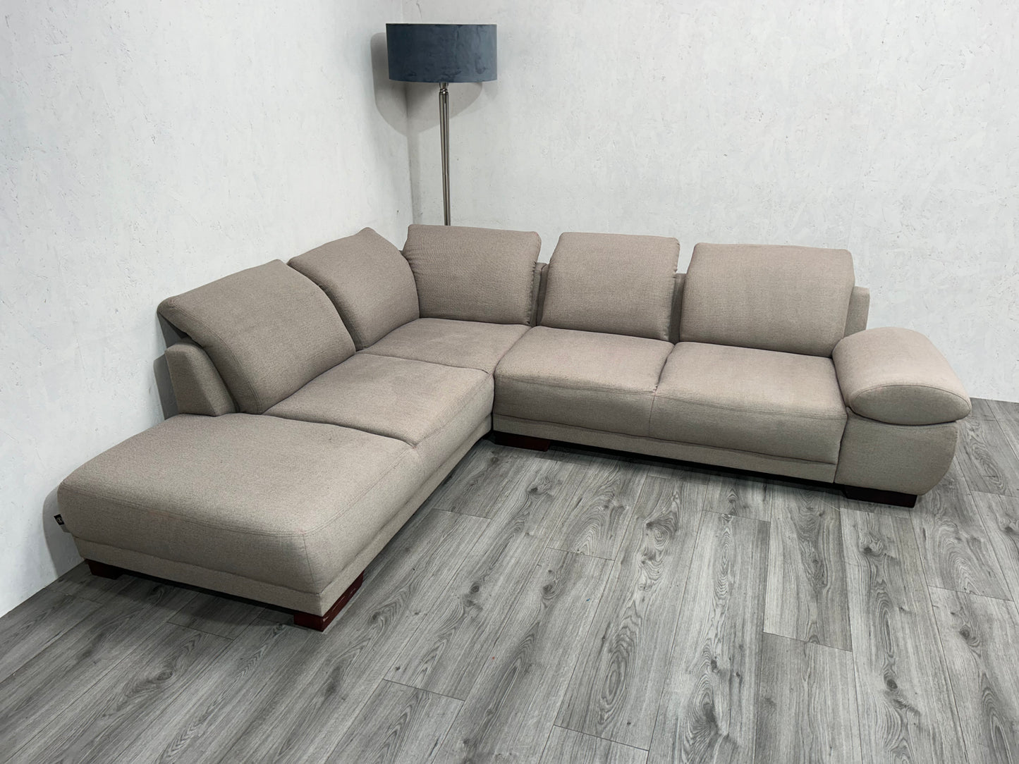 H&H Beige Hoekbank ~ Verstelbare Hoofdsteunen