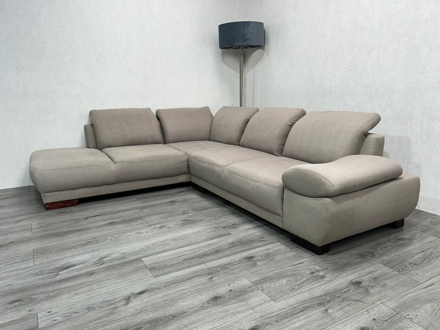 H&H Beige Hoekbank ~ Verstelbare Hoofdsteunen