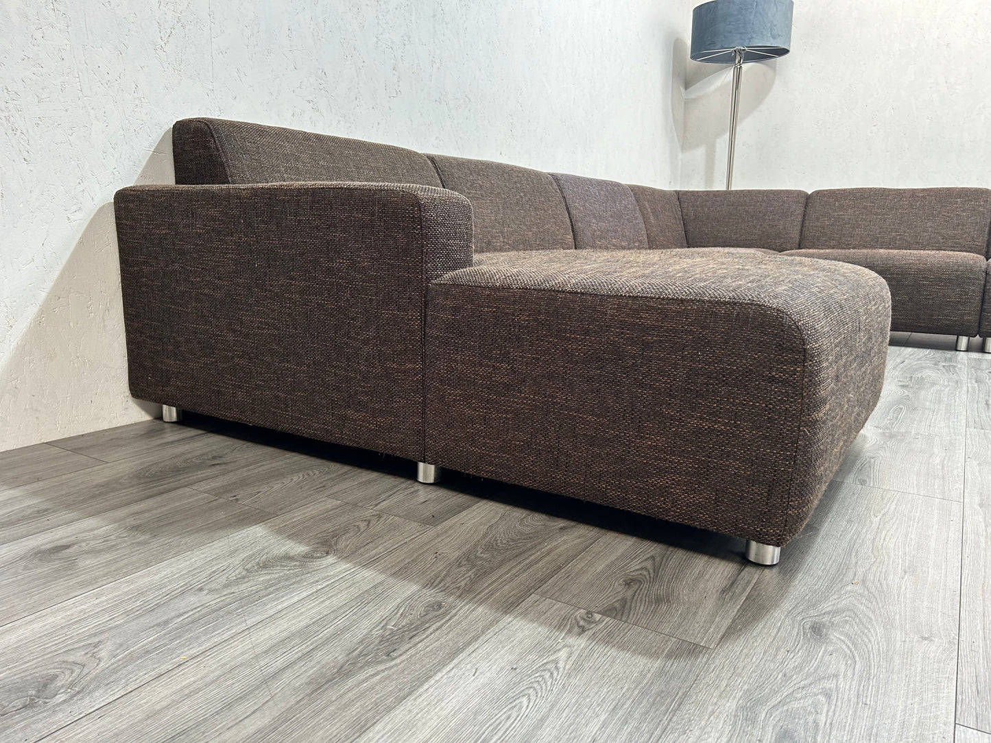 Bruine U Bank ~ Vaste Kussens