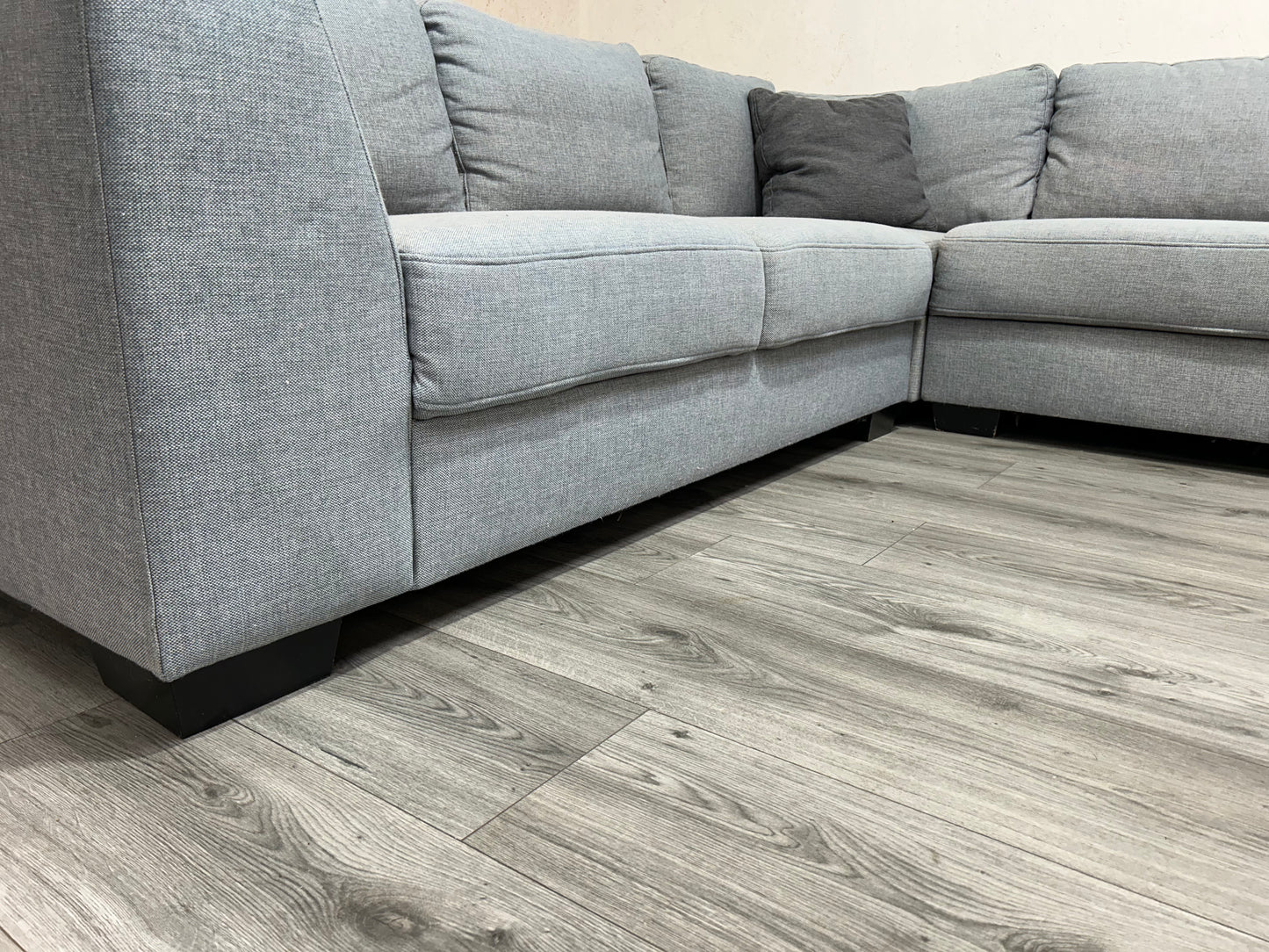 Ruime Licht Grijze U Bank ~ Losse Rugkussens Met Afneembare Hoezen