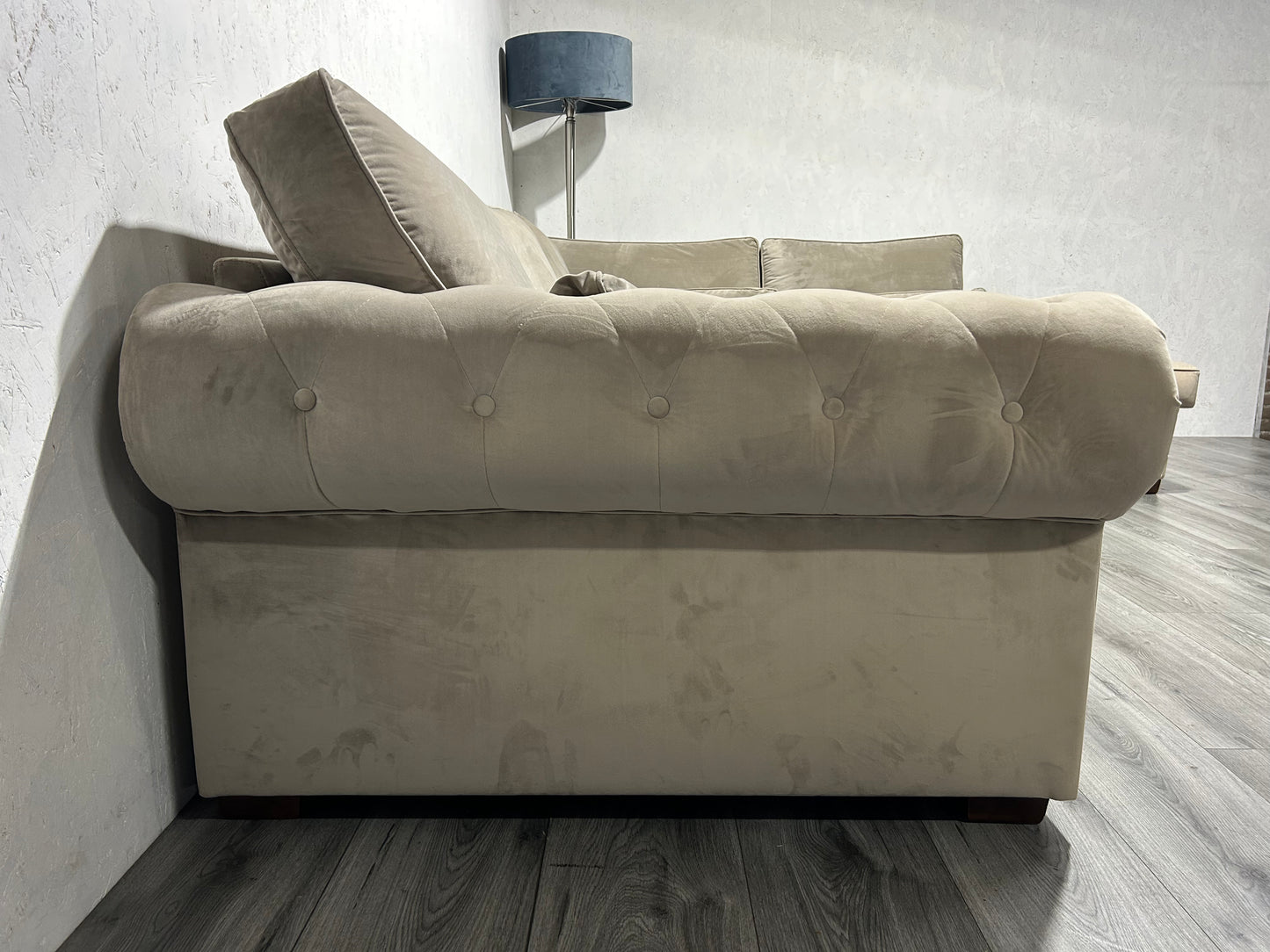 !Showroom Model! Beige Velvet Hoekbank