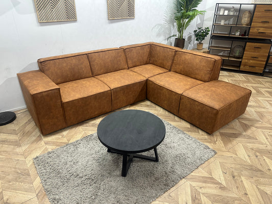 !Showroommodel! Cognac Bruine Suède Stoffen Hoekbank