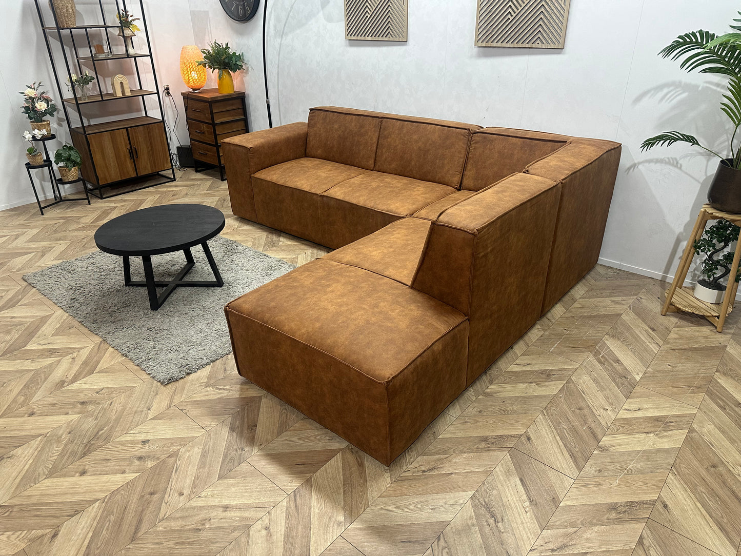 !Showroommodel! Cognac Bruine Suède Stoffen Hoekbank