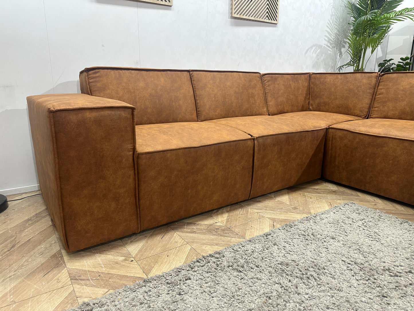 !Showroommodel! Cognac Bruine Suède Stoffen Hoekbank