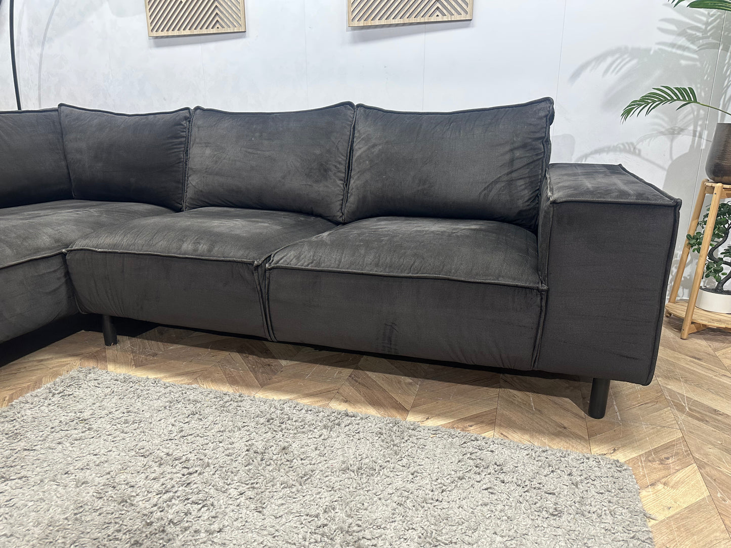 Antraciet Velvet Hoekbank ~ Losse Rugkussens Met Afneembare Hoezen