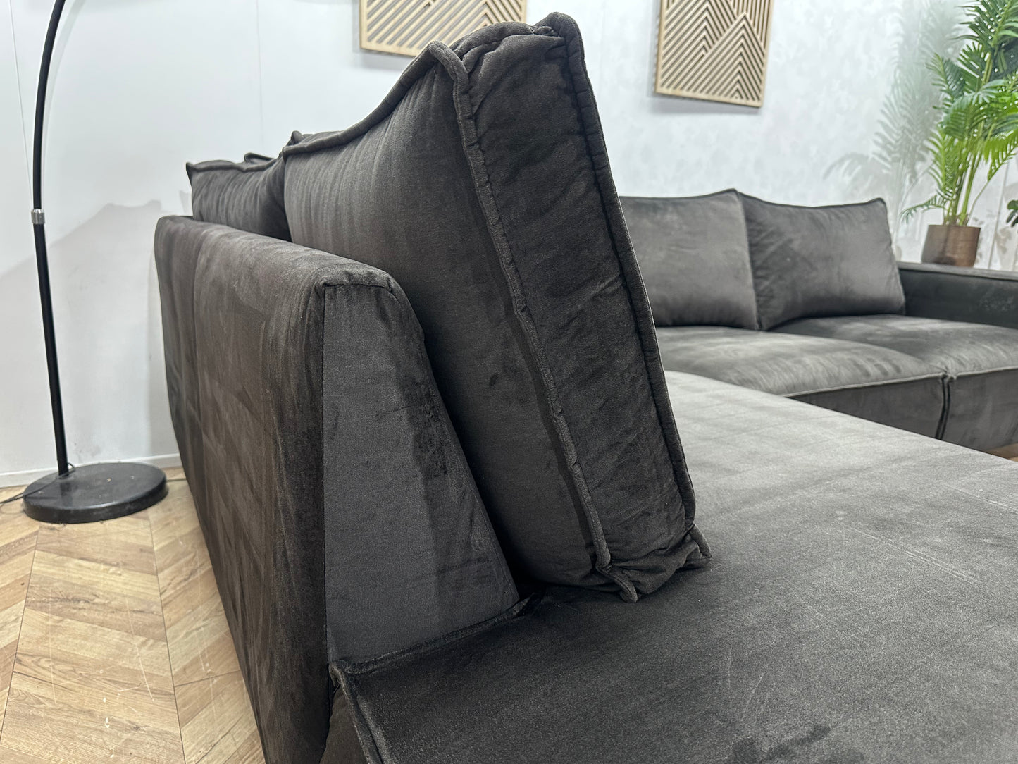 Antraciet Velvet Hoekbank ~ Losse Rugkussens Met Afneembare Hoezen