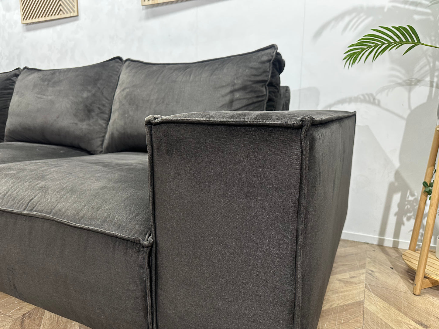Antraciet Velvet Hoekbank ~ Losse Rugkussens Met Afneembare Hoezen